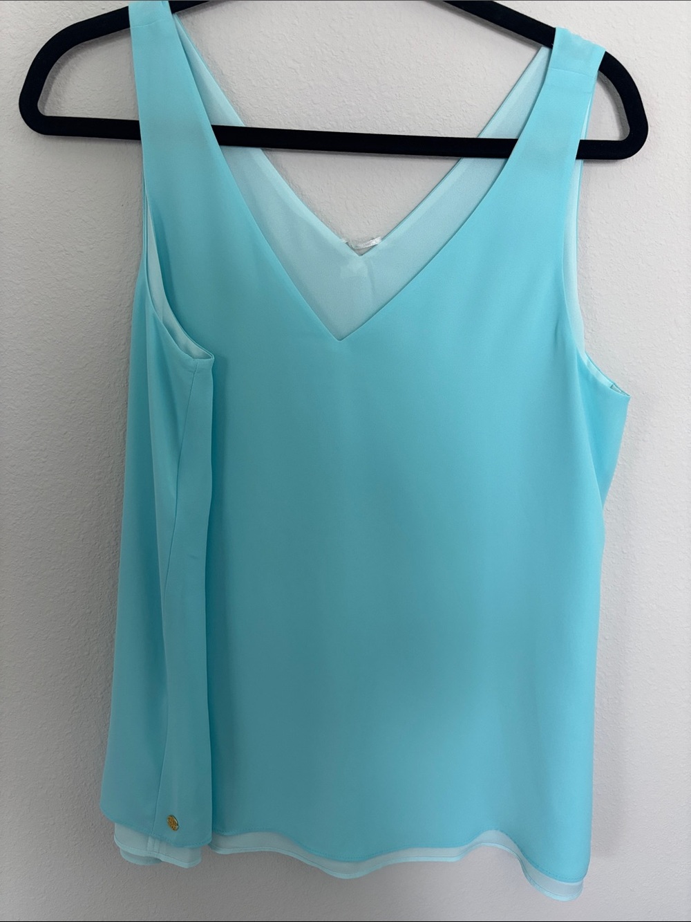 Lilly Pulitzer Florin Sleeveless V-Neck Blue Biza Sz M - Picture 4 of 6